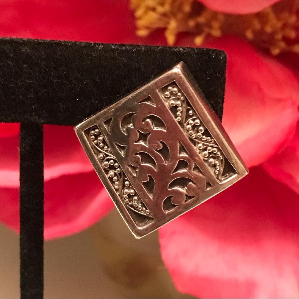 Lois Hill Clip Earrings